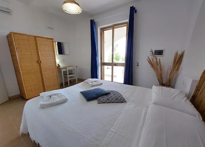 Bed and Breakfast Casa Tra Cielo E Mare